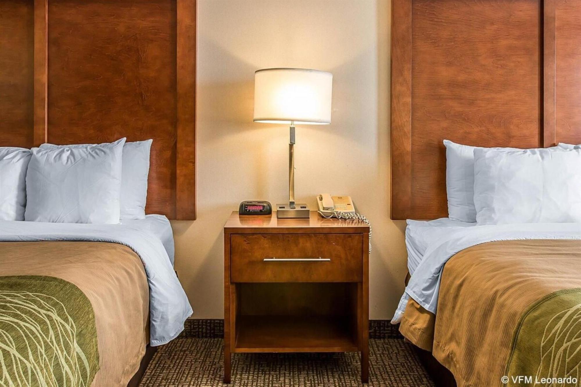 Bluffton Inn & Suites Экстерьер фото